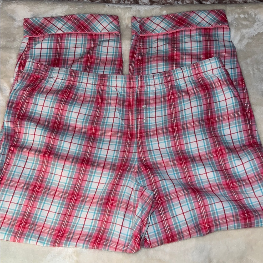 VICTORIA’S SECRET  🛌😴 LK NW COTTON PINK RED BLUE PLAID PAJAMAS Petite XL Short - Picture 2 of 10